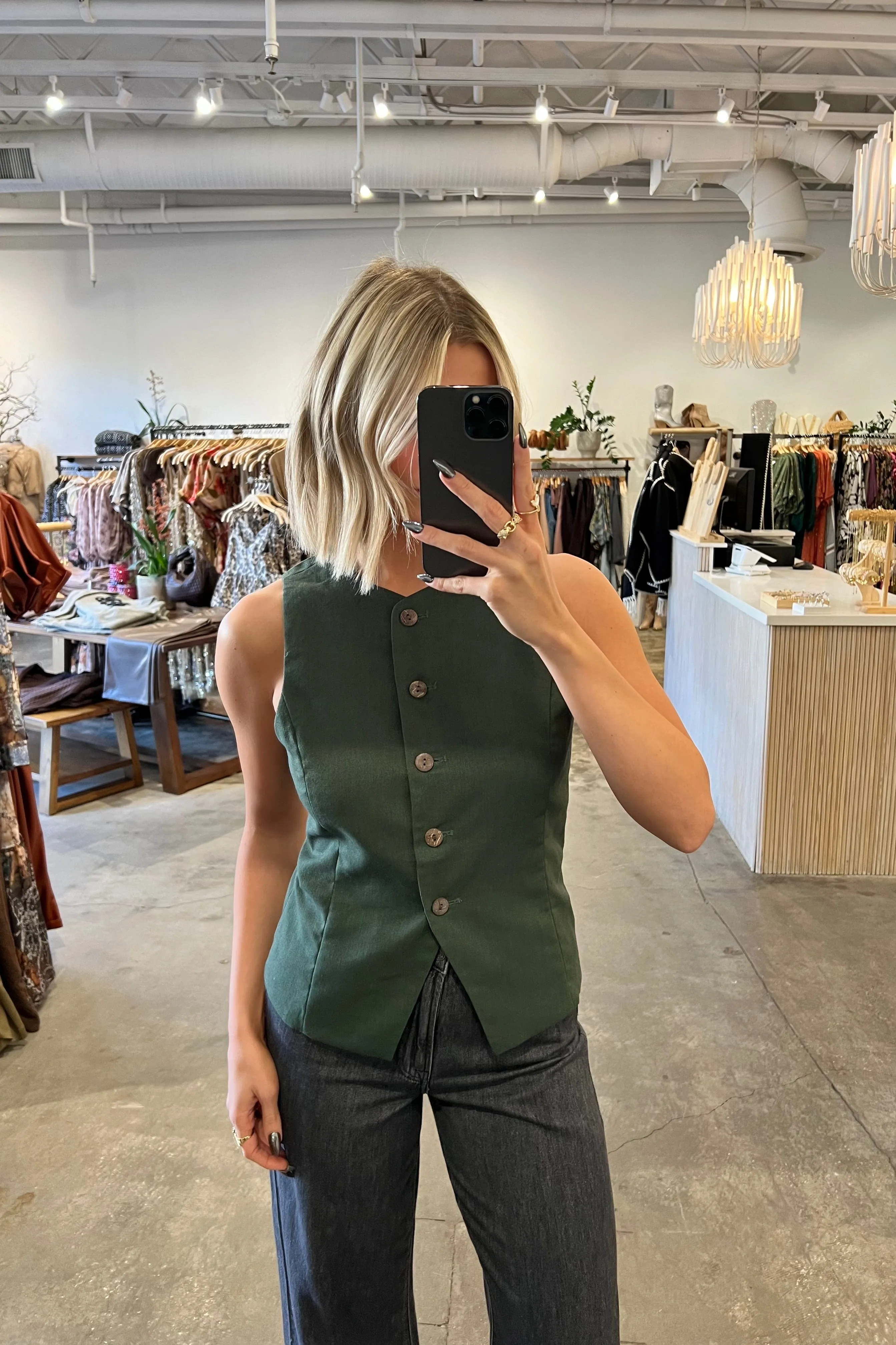 DALLON MOSS VEST