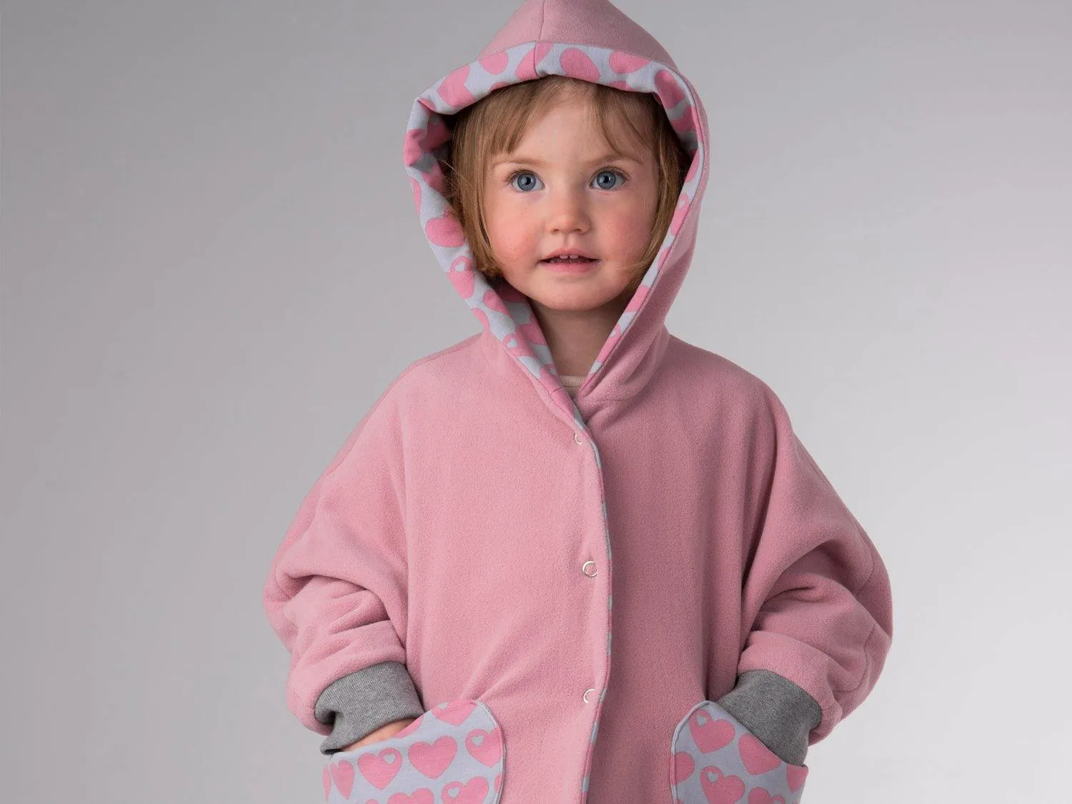 Girl baby girls poncho sewing pattern ebook pdf MARA by Patternforkids