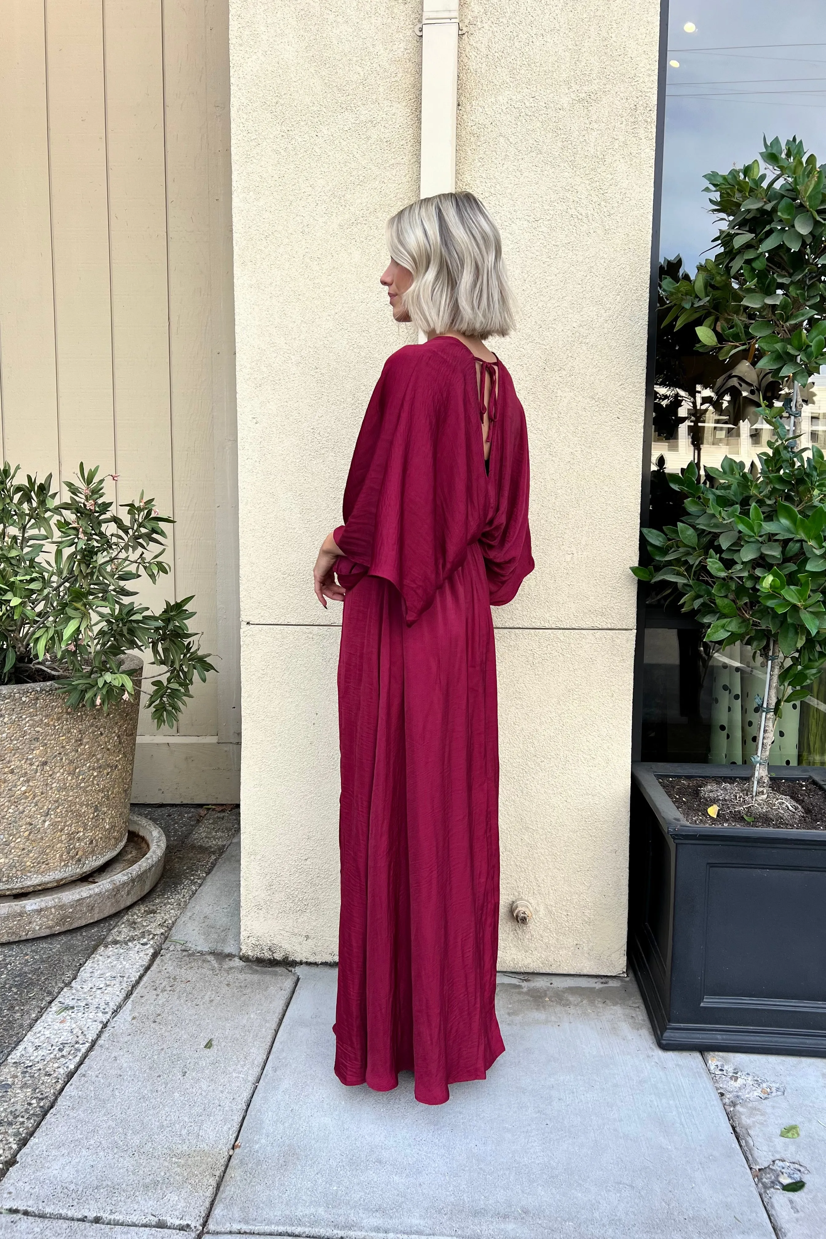 LEEVA BURGUNDY KIMONO SLEEVE DRESS